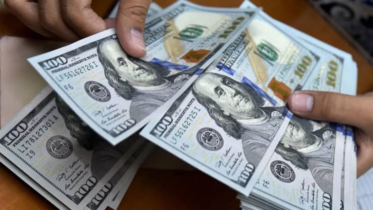 “بكام 100 دولار” سعر الدولار اليوم الخميس 13 مارس 2025 مقابل الجنيه المصري