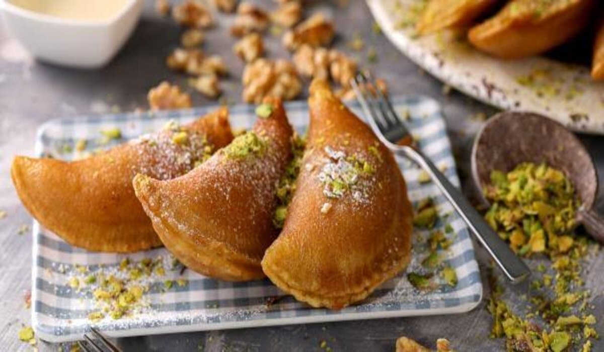 بطعم صحي خطير لا يقاوم.. طريقة عمل القطايف الصحية في الايرفراير