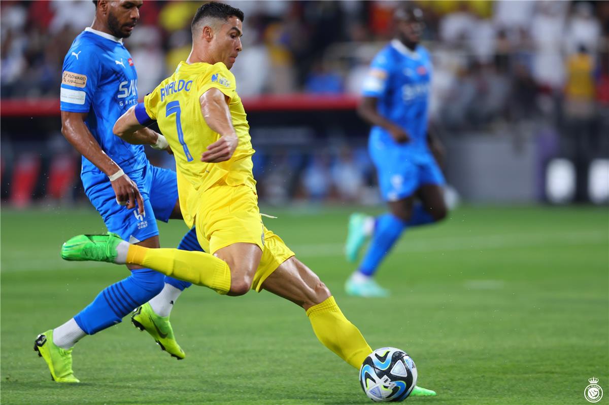 موعد مباراة الهلال والنصر في كلاسيكو الدوري السعودي “روشن”2024-2025
