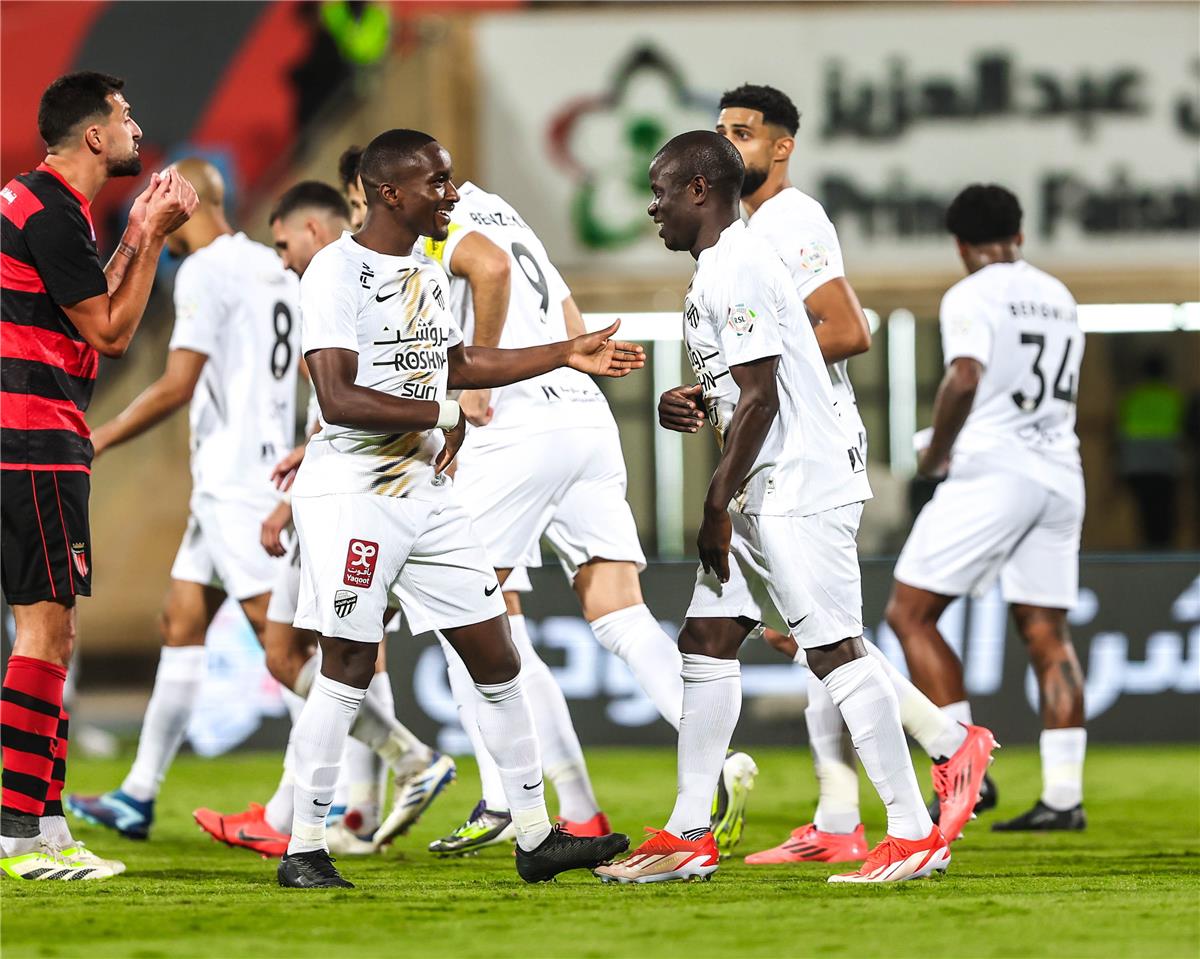 سر خطير وراء انهيار الاتحاد خلال المباريات الأخيرة 2 سر خطير وراء انهيار الاتحاد خلال المباريات الأخيرة