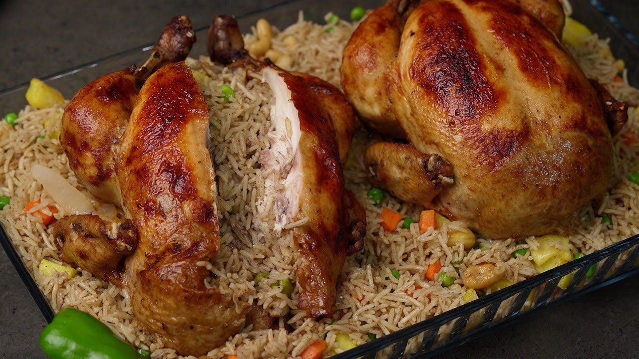 تعلمي طريقة تحضير الدجاج المحشي بتتبيلة الأرز الشرقي واللحم المفروم لتحصلي على طعم شهي وقوام طري مثل المطاعم الفاخرة بوصفة سهلة ومضمونة النجاح