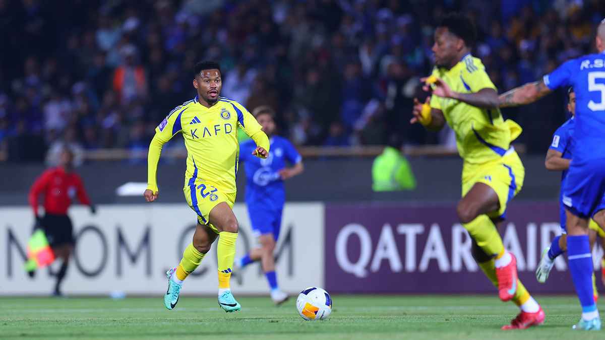 بعد مهاجمته.. وليد الفراج يعلق على الفوز التاريخي لـ النصر أمام استقلال 2 بعد مهاجمته.. وليد الفراج يعلق على الفوز التاريخي لـ النصر أمام استقلال