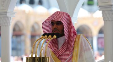 جدول أئمة صلاة التراويح
