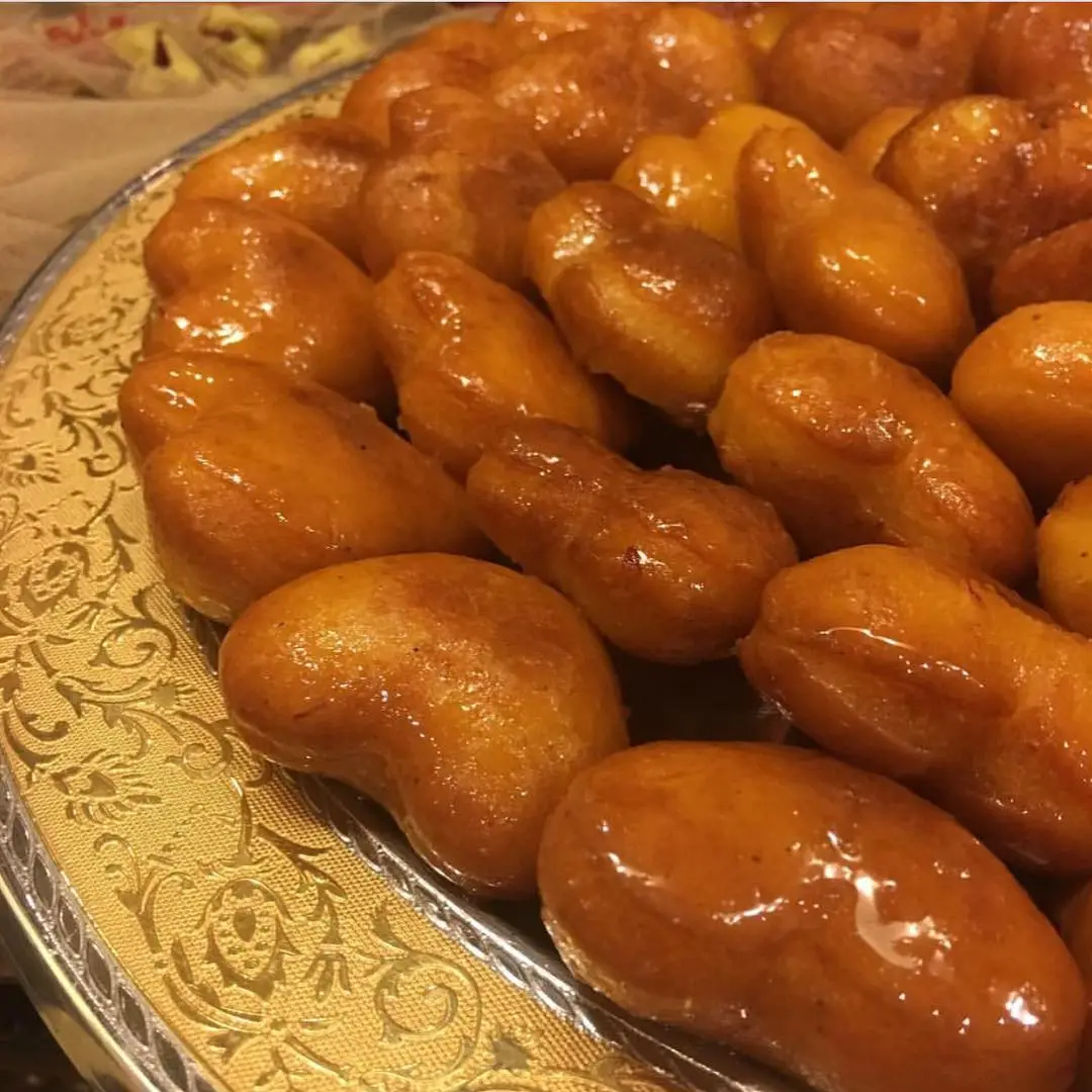 طريقة الجبنية الهشة والمقرمشة بخطوات سهلة وسريعة.. جربيها الآن!