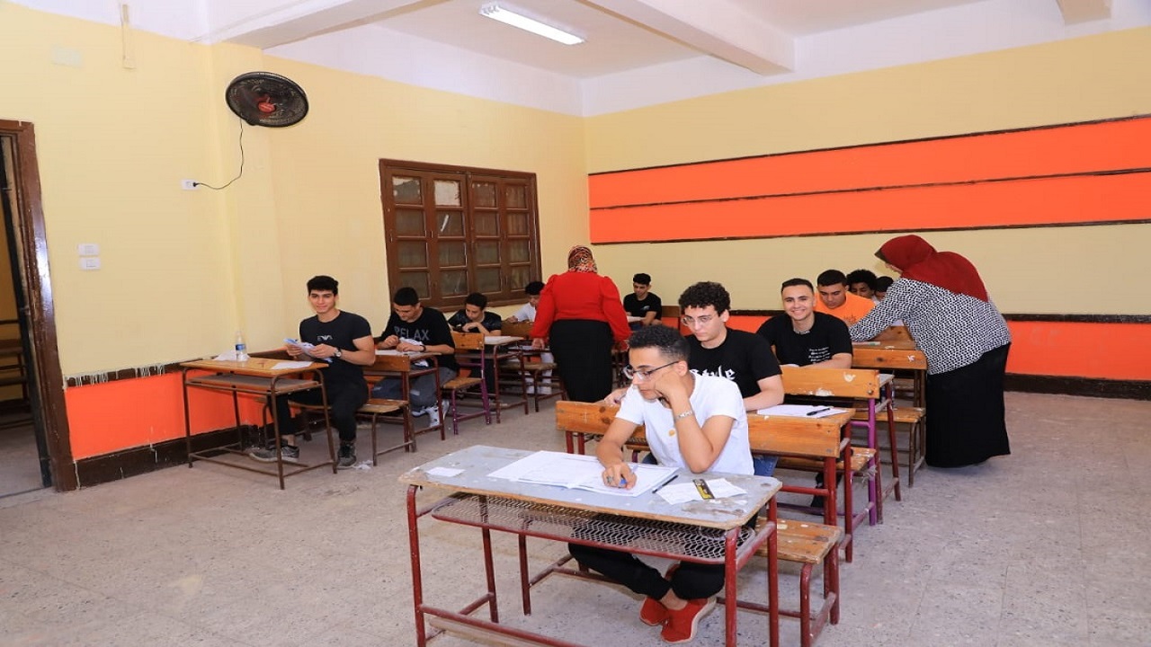 مرحلة الجد بدأت... "التعليم" تعلن رسميا جدول امتحانات الثانوية العامة 2025| اعرف هتبدأ امتى 5 مرحلة الجد بدأت… “التعليم” تعلن رسميا جدول امتحانات الثانوية العامة 2025| اعرف هتبدأ امتى