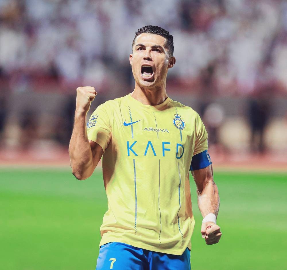 أول تعليق من رونالدو في بعد فوز النصر على استقلال طهران