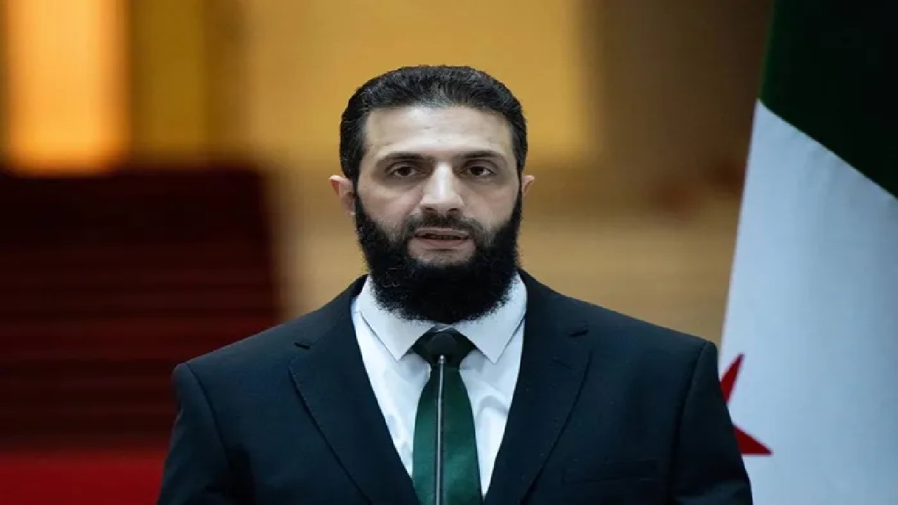 رسمياً مرسوم الرئيس أحمد الشرع بصرف منحة مالية للموظفين والمتقاعدين بمناسبة عيد الفطر.. موعد الصرف 5 رسمياً مرسوم الرئيس أحمد الشرع بصرف منحة مالية للموظفين والمتقاعدين بمناسبة عيد الفطر.. موعد الصرف