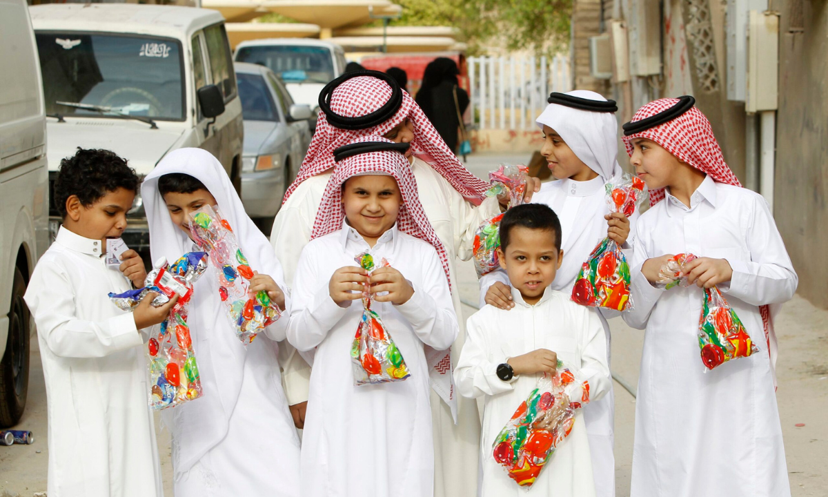 "رسميًا".. موعد اجازة عيد الفطر المبارك في السعودية 2025 لكافة القطاعات (الحكومي والخاص وغير الربحي) والطلاب والبنوك 4 “رسميًا”.. موعد اجازة عيد الفطر المبارك في السعودية 2025 لكافة القطاعات (الحكومي والخاص وغير الربحي) والطلاب والبنوك