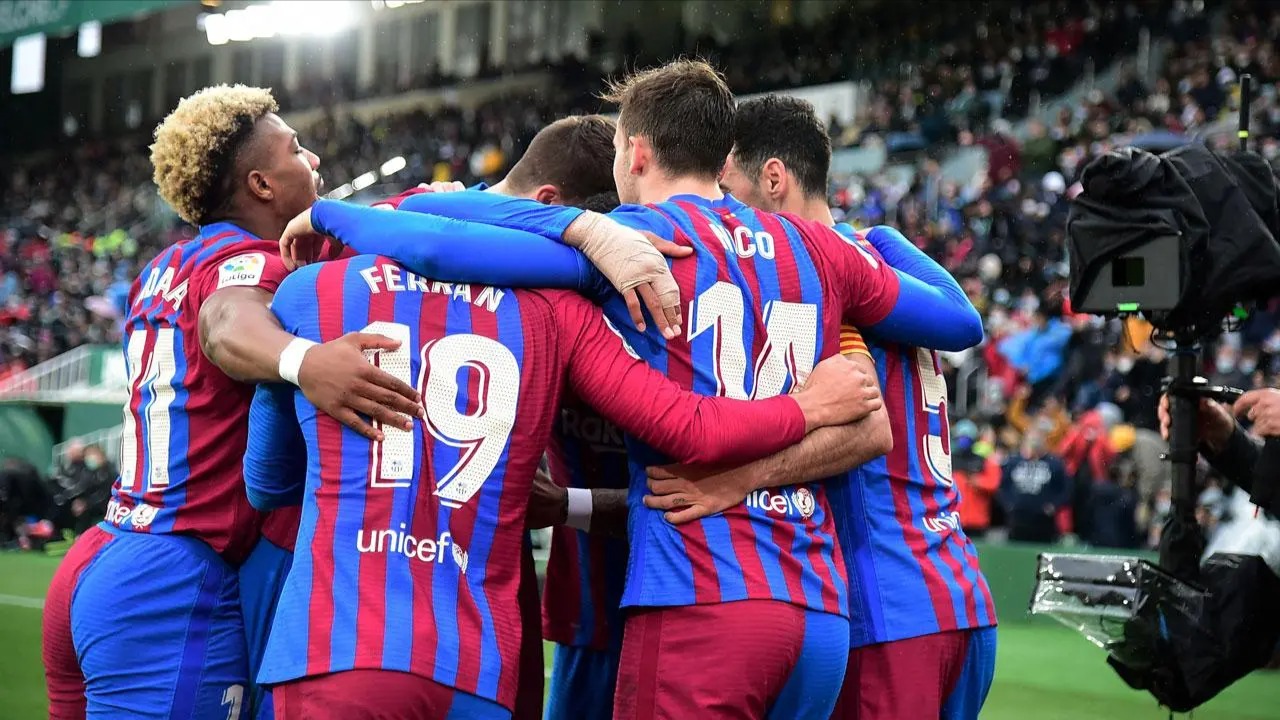 “التشكيل المتوقع والمعلق” مواجهة حاسمة برشلونة ضد بنفيكا في دوري أبطال أوروبا..من يحسم بطاقة التأهل؟