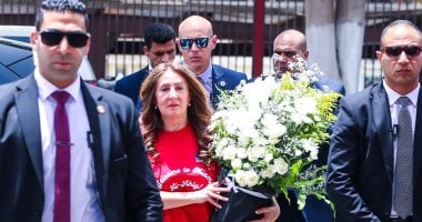 الأهلي يستقبل السفيرة الأمريكية في القاهرة لتعزيز آفاق التعاون