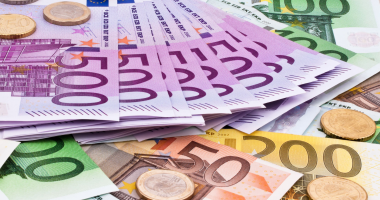 سعر اليورو اليوم الأحد 13 يوليو 2025 مقابل الجنيه في نهاية التداولات