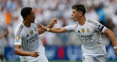 أردا جولر يتألق في التشكيل المتميز خلال ربع نهائي كأس العالم للأندية 2025 2 أردا جولر يتألق في التشكيل المتميز خلال ربع نهائي كأس العالم للأندية 2025