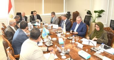 وزير الإسكان ومحافظ الوادي الجديد يناقشان مجموعة من ملفات التعاون المشتركة