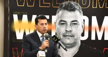 وزير الرياضة يؤكد أن منتخب اليد يحتاج إلى كادر فني متفوق
