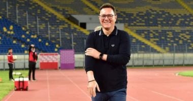 مدرب الوداد يحضر مواجهة العين في كأس العالم للأندية من كرسي متحرك