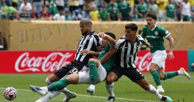 التعادل السلبي يحدد نتيجة الشوط الأول بين بالميراس وبوتافوجو في كأس العالم للأندية