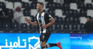 الهلال يقوي خط هجومه في مونديال الأندية بالتعاقد مع عبد الرزاق حمد الله بشكل معار