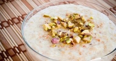 طريقة تحضير العاشوراء بخطوات سهلة.. كأنها من المحلات تمامًا