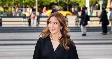 5 نصائح للحفاظ على نضارة البشرة بعد الخمسين على طريقة ملكة الدنمارك