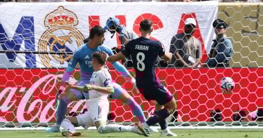 باريس سان جيرمان يسحق ريال مدريد برباعية ويضمن الوصول لنهائي كأس العالم للأندية 2 باريس سان جيرمان يسحق ريال مدريد برباعية ويضمن الوصول لنهائي كأس العالم للأندية