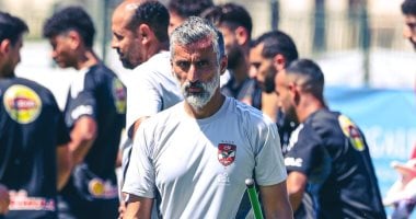 ريبيرو يبحث مع مساعديه تفاصيل المرحلة الثانية من خطة إعداد الأهلي 2 ريبيرو يبحث مع مساعديه تفاصيل المرحلة الثانية من خطة إعداد الأهلي