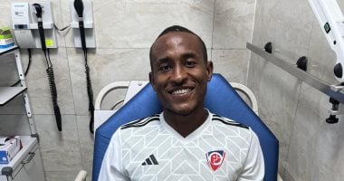 غياب جبريل شيكودي عن بتروجت 3 أشهر بعد تعرضه لكسر في القدم 2 غياب جبريل شيكودي عن بتروجت 3 أشهر بعد تعرضه لكسر في القدم