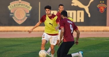 سيراميكا يشهد تدريبات الموسم الجديد بقمصان قديمة وعرض لتيشيرتات اللاعبين