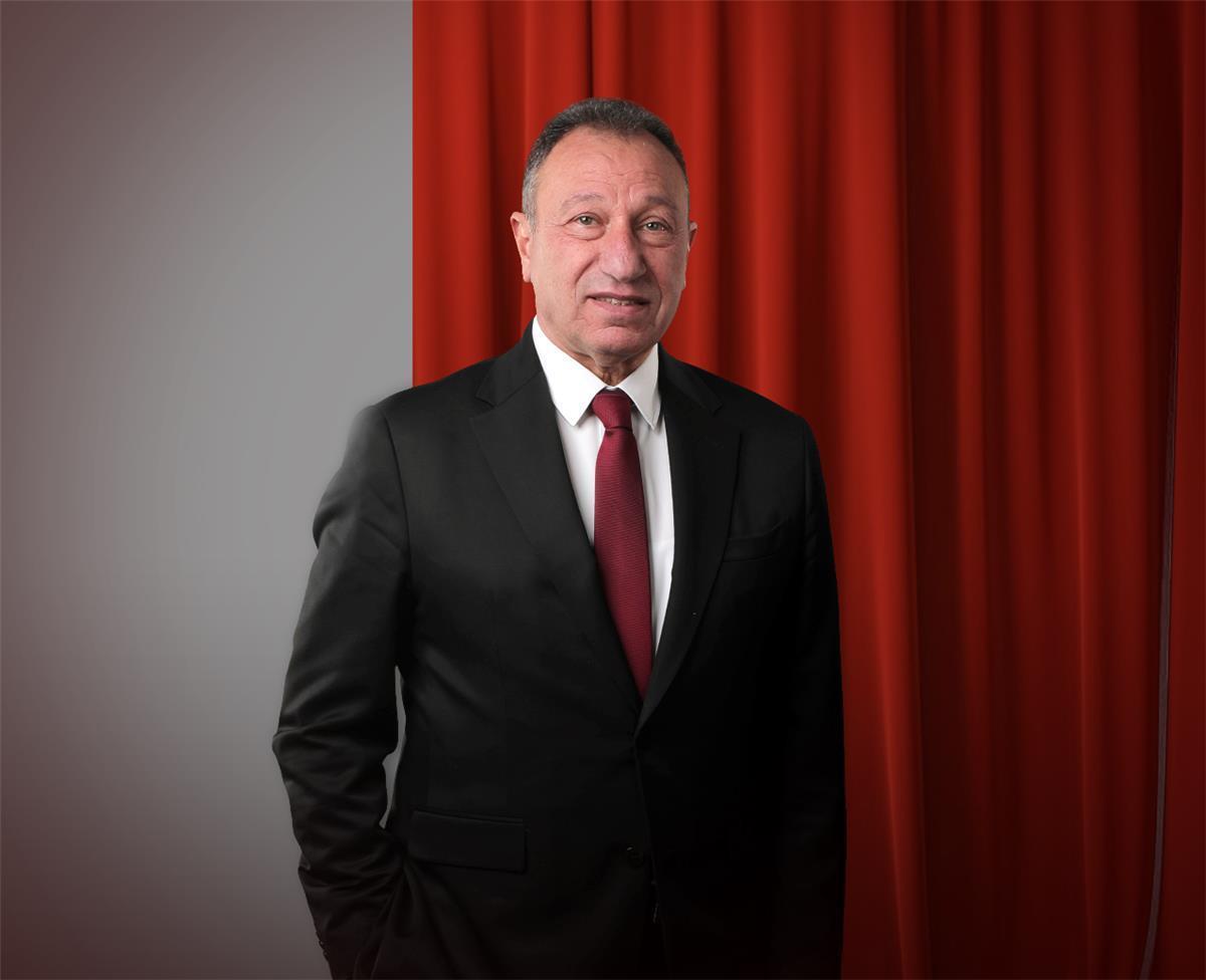 الأهلي يتخذ قرارا حاسما ضد الوسيط في صفقة وسام أبو علي
