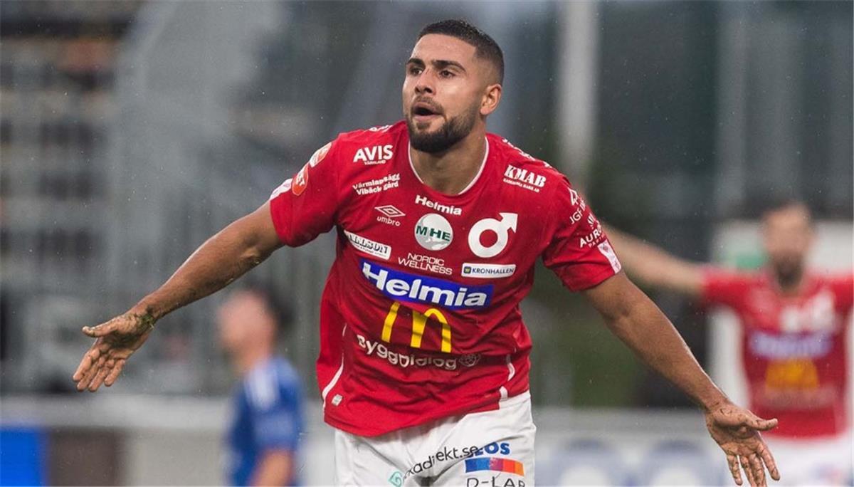 الزمالك يوضح موقف عمر فرج بعد عودته من تجربة ديجرفورس 2 الزمالك يوضح موقف عمر فرج بعد عودته من تجربة ديجرفورس