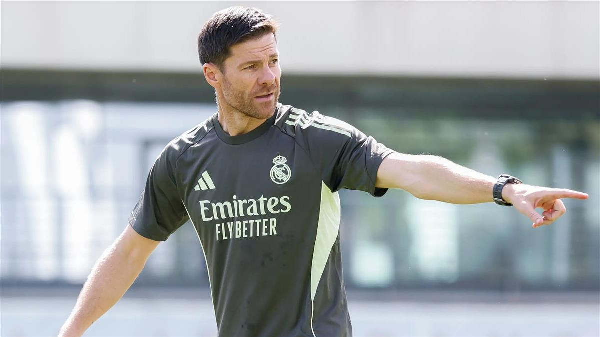 ريال مدريد يمنح مكافأة للاعبه بالرغم من الأداء المخيب في كأس العالم للأندية 2 ريال مدريد يمنح مكافأة للاعبه بالرغم من الأداء المخيب في كأس العالم للأندية