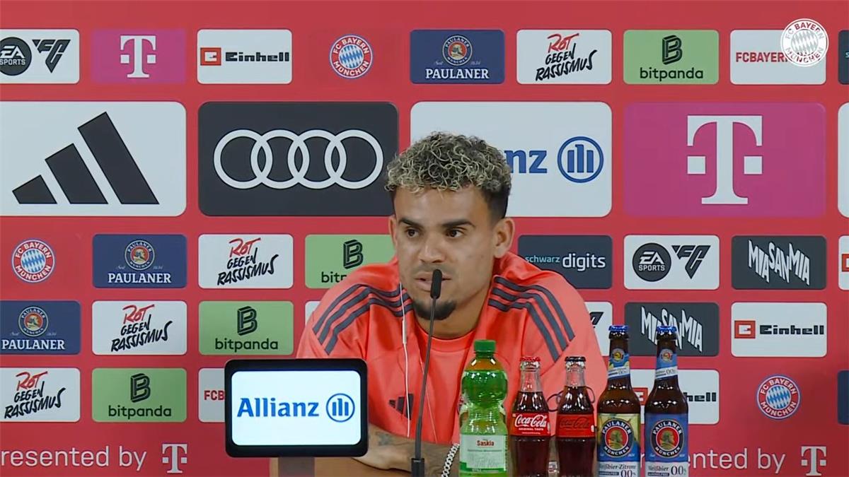 لويس دياز يكشف عن تأثير نصيحة فيرتز ورغبته في التعلم من بايرن ميونخ