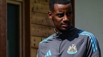 ليفربول يحقق تقدمًا ملحوظًا في مفاوضات ضم النجم ألكسندر إيزاك