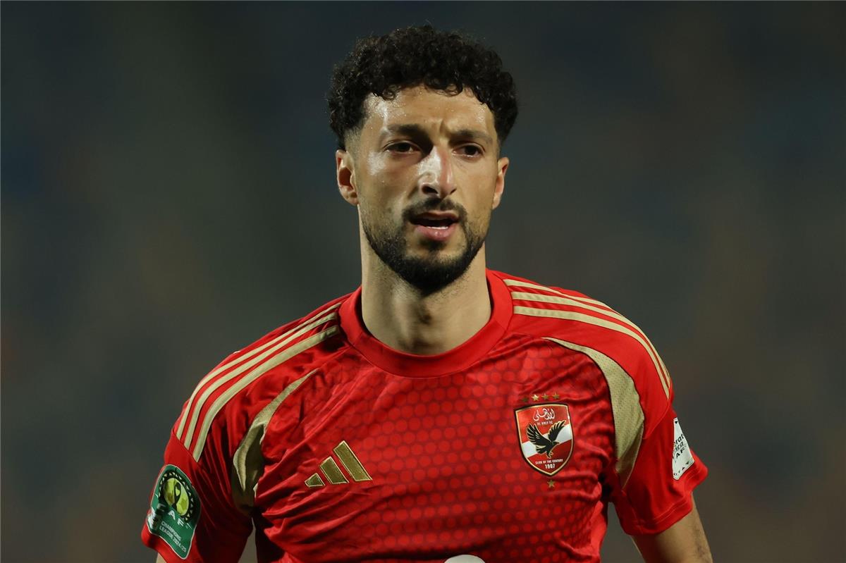 مدير كولومبوس كرو يكشف عن استيائه من وسام أبو علي في مواجهة الأهلي 2 مدير كولومبوس كرو يكشف عن استيائه من وسام أبو علي في مواجهة الأهلي