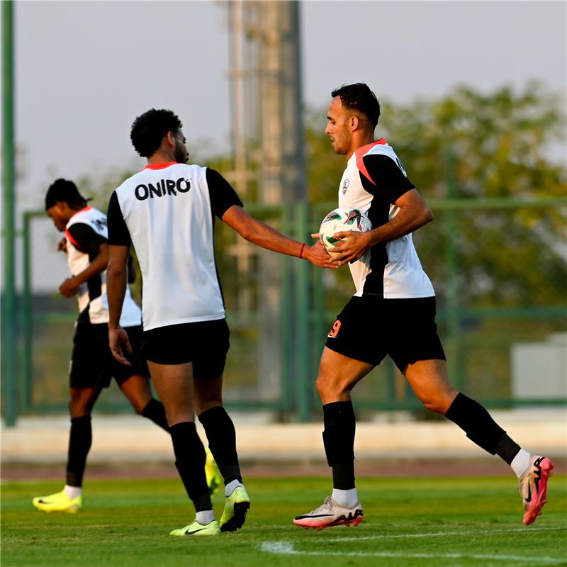 ناصر منسي والجزيري يحققان انتصار الزمالك الودي على غزل المحلة