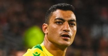 مصطفى محمد يقترب من الانضمام إلى نادي نيوم السعودي بعقد مغري