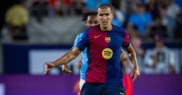 جيرونا يحدد شرطين لضم روميو لاعب برشلونة إلى صفوفه في الانتقالات