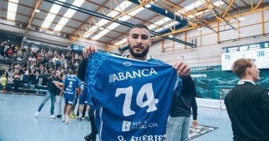 عمر شريف يوقع عقدا جديدا مع فريق سيوداد ريال الإسباني في كرة اليد 5 عمر شريف يوقع عقدا جديدا مع فريق سيوداد ريال الإسباني في كرة اليد