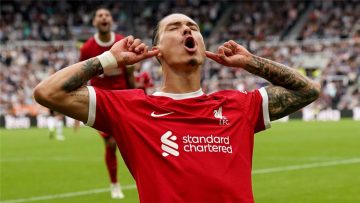 عملاق إيطالي ينافس الهلال السعودي للحصول على نونيز