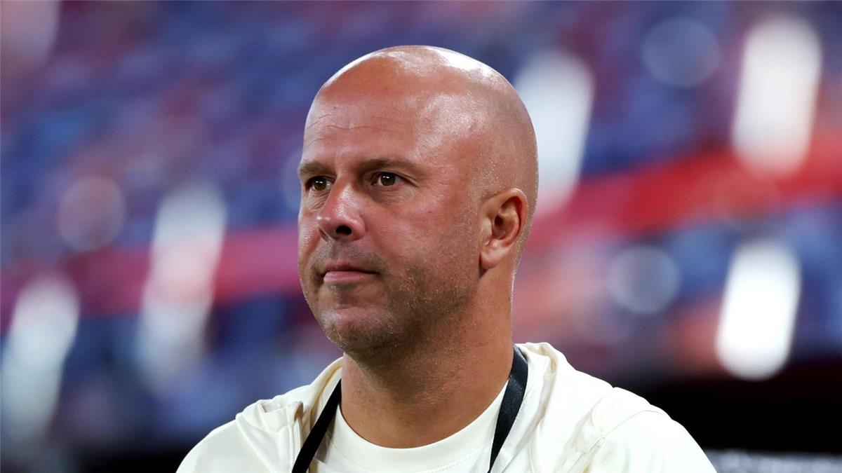 ليفربول يحقق صفقة بيع لاعب جديد بقيمة 15 مليون إسترليني 5 ليفربول يحقق صفقة بيع لاعب جديد بقيمة 15 مليون إسترليني