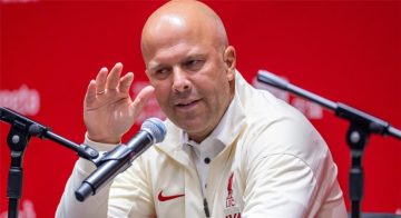 ليفربول يستعد للتخلص من ثلاثة لاعبين في خطة التجديد المقبلة